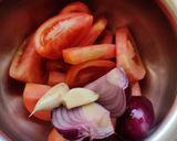 A picture of step 1 of Tomato soup.