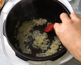 Foto del paso 2 de la receta: Guiso de invierno de col y calabaza con garbanzos en olla FussionCook FC7Smart