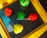 A picture of step 4 of Steam, Colourful Rice balls.