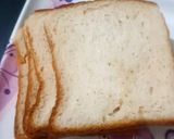 A picture of step 1 of Maggi sandwich.