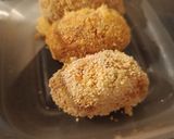 Foto langkah ke 7 dari resep Suppli (Bola Risotto yang Digoreng Isi Mozarella khas Italia).
