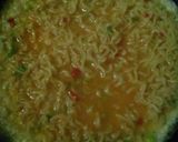 Foto langkah ke 2 dari resep Dadar mie telor.