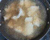 A picture of step 1 of Chicken corn soup.