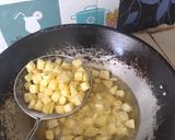 Foto langkah ke 1 dari resep Sambal Goreng Kentang Udang.