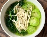 Hình bước làm 3 của món 🌱 Canh Mồng Tơi Nấu Mướp Hương & Nấm Kim Châm