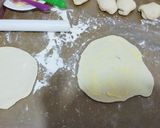 Foto langkah ke 3 dari resep Homemade Buttery Croissant.