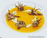 Foto del passaggio 6 della ricetta Crema di Peperoni con Moscardini Croccanti