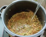 A picture of step 5 of Whole Jowar Upma in Pressure cooker.