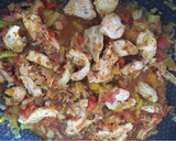Foto del paso 3 de la receta: Falso arroz (de coliflor) guisado con pollo