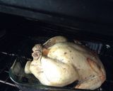Foto del paso 3 de la receta: Pollo horneado con manzanas y jugo de naranja