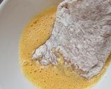Sajttal töltött pulykamell krumplipürével és tejfölös salátával recept fázis 6 fotója