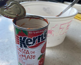 Foto del paso 1 de la receta: Pollo en pasta de tomate