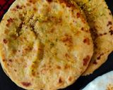 A picture of step 3 of Gobhi ka paratha.