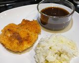 Foto del paso 3 de la receta: 🧄😁PECHUGAS DE POLLO EMPANIZADAS CON ARROZ DE JENGIBRE Y SALSA KATSU 🍗 😋😋