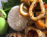 Foto del paso 6 de la receta: Calamares al ajillo con aceite de coco 🌴 y salsa de ostras ❤