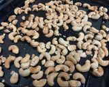 A picture of step 4 of Baked /Roasted & Salted Cashews!!.