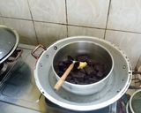 Foto langkah ke 2 dari resep Choco Cornflakes.