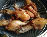 Foto langkah ke 1 dari resep Paha Ayam Goreng Mentega.