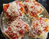 A picture of step 5 of Bread Pizza.