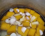 Gambar langkah 5 resipi Masak Lemak Kuning Labu + Daun Mulberi (MENU RAHMAH).