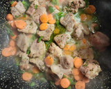 Foto del paso 3 de la receta: Guiso de magro de cerdo