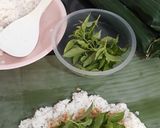 Foto langkah ke 5 dari resep Nasi Bakar Ayam Kemangi.