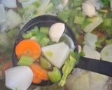 A picture of step 7 of Chicken Meatball Soup.