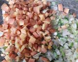 A picture of step 3 of Veg Lemon Coriander Soup.