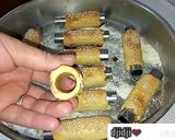 صورة لخطوة 3 من وصفة سيقار محشي بموس الدجاج