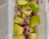 Une image de l'étape 8 de Flan-cake rose aux dés de courgette & oignon rouge.