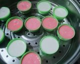 Foto langkah ke 4 dari resep Kue Lumpang Merah Putih.