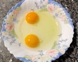 Foto del paso 1 de la receta: Tortilla francesa con pimientos y atún