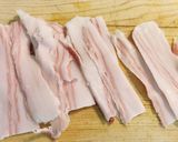 Foto del paso 2 de la receta: Alcachofas con papada ibérica curada