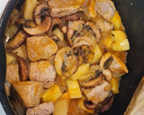 Foto del paso 4 de la receta: Ternera blanca guisada con champiñones y patatas