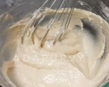 Foto langkah ke 3 dari resep BOLU KUKUS MESES Tanpa Mixer.