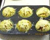 Zöldséges, kolbászos muffin recept fázis 3 fotója