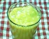 A picture of step 1 of Banamango Smoothie.