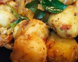 A picture of step 4 of Aloo masal.
