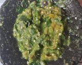 Foto langkah ke 2 dari resep Sambal Ijo Khas RM Padang.
