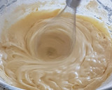 Foto del paso 4 de la receta: Bizcocho de limón relleno y bañado en dulce de leche