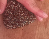 Foto del paso 3 de la receta: Onigiri de quinoa roja rellenos de verduras 🥑🫑