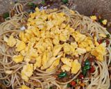 Foto langkah ke 5 dari resep Spaghetti Goreng ala Mie Jawa.