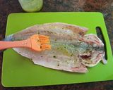 Foto del paso 3 de la receta: Lubina al horno, con jamón serrano