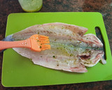 Foto del paso 3 de la receta: Lubina al horno, con jamón serrano
