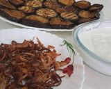 A picture of step 6 of Grilled eggplant with yoghurt sauce.