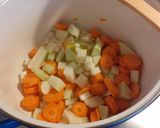 Karalábéleves vajgaluskával recept fázis 1 fotója