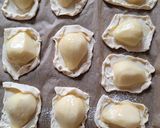 Mascarponés-túróval töltött körte leveles tészta ágyon recept fázis 3 fotója
