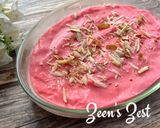 A picture of step 9 of Layered Strawberry Custard and Milk Pudding.
