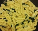 Tojásos, sajtos penne recept fázis 2 fotója