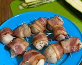 A picture of step 2 of Bacon Wrapped Scallops.